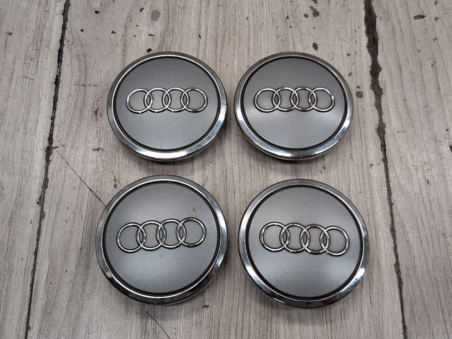2015-2018 Audi Q3 8U - Wheel Rim Hub Center Cap SET PN: 4B0601170A