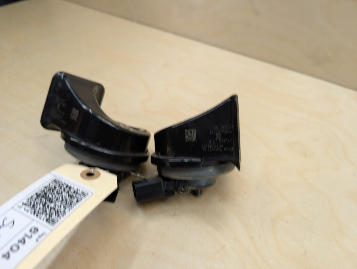 2018-2024 BMW X3 G01 Alarm Horns SET 7404430 OEM