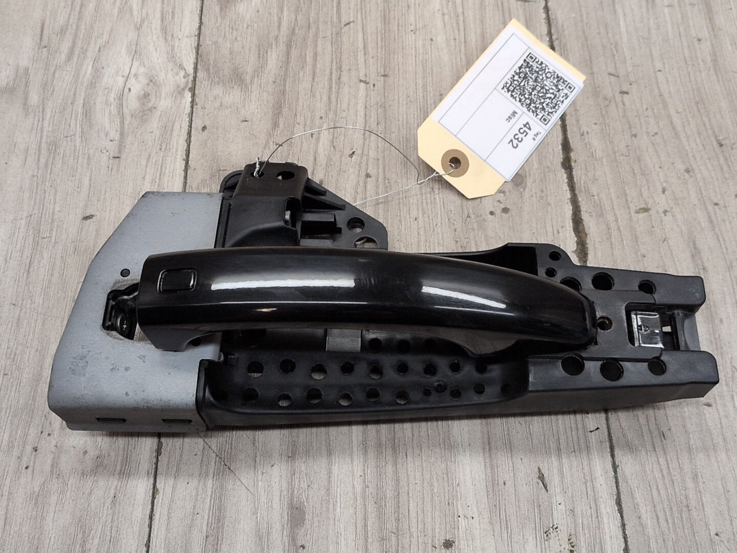 2008 - 2017 Audi S5 8T Front Left Driver Exterior Door Handle w/ Comfort Access 8T01837885A