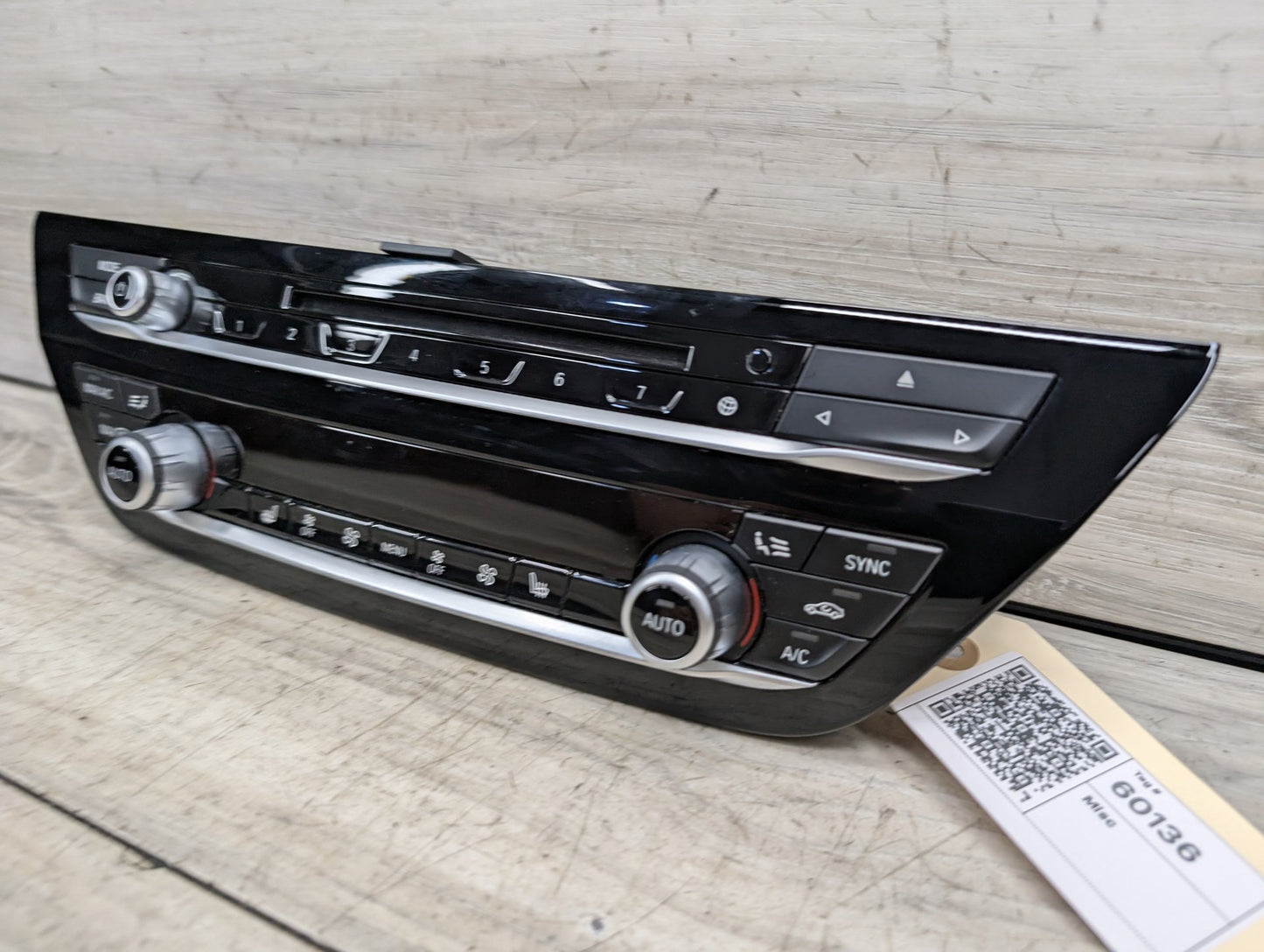 17-20 OEM BMW F90 G30 530 540 M550 AC Climate Control Panel Radio Media Buttons