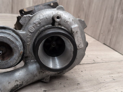 09-12 Mercedes-Benz W212 E550 M278 LEFT Engine Motor Turbo Charger w/ Manifold
