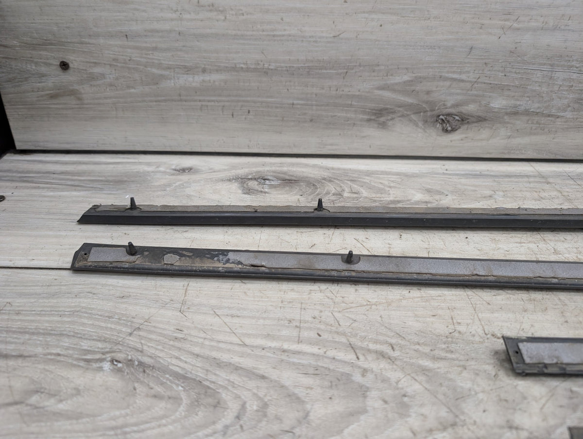2007-2013 BMW X5 E70 Front Rear Left Right Exterior Door Trim Molding SET 7158533 OEM