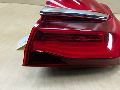 16-19 OEM BMW G11 G12 740 750 M760 B7 Rear Right Passenger Outer LED Tail Light