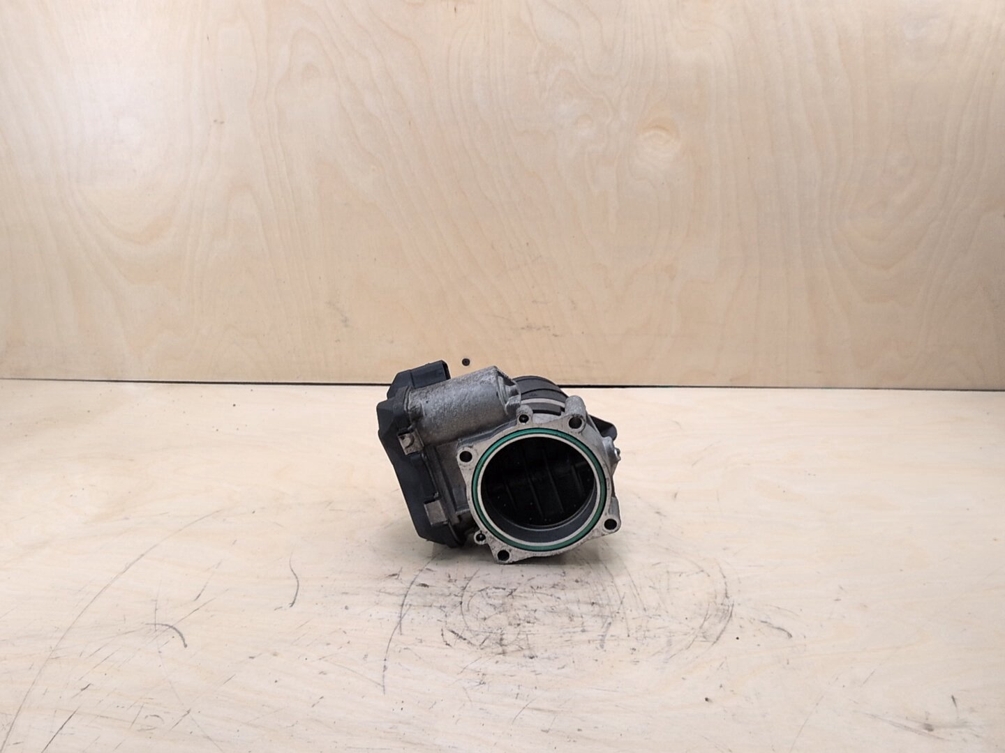 OEM BMW E82 E88 E89 E90 E92 E93 F10 F25 Engine N52 Throttle Body