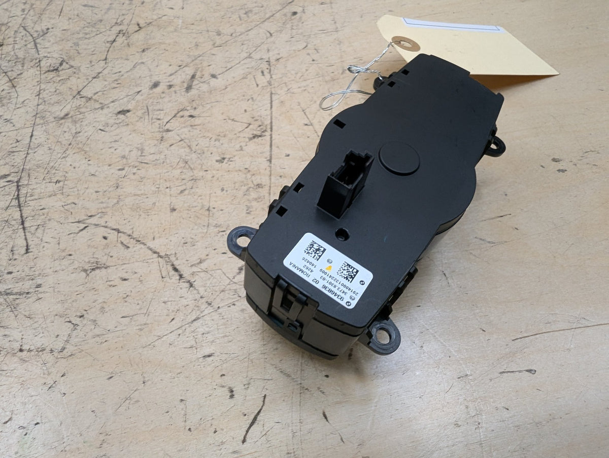 2010-2017 BMW 535i GT xDrive F07 Headlamp Switch 9346836 OEM