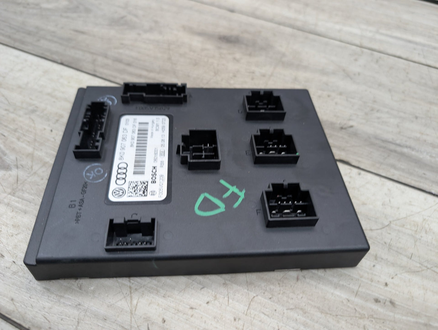 2009 - 2017 Audi Q5 8R BCM Body Control Module 8K0907063DF EA888