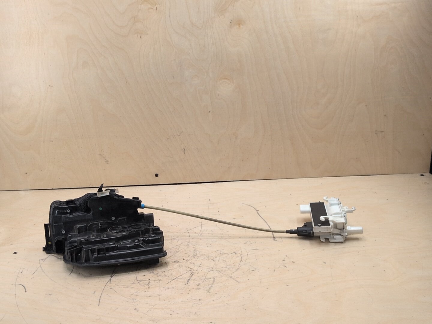2016-2022 BMW 750i G12 Rear Left Driver Door Latch Lock Actuator w/ Soft Close 2581897