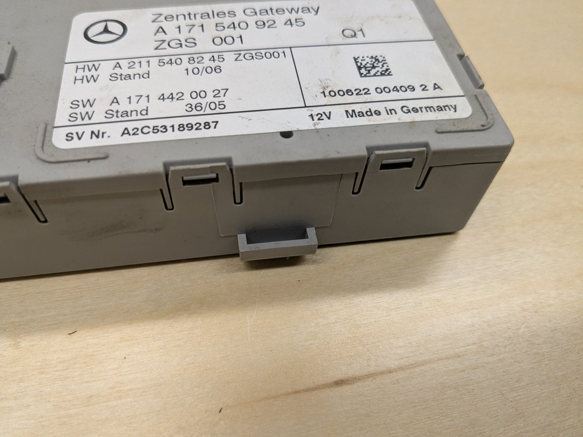 2009-2011 Mercedes-Benz SLK-Class R171 Gateway Module A1715409245 OEM