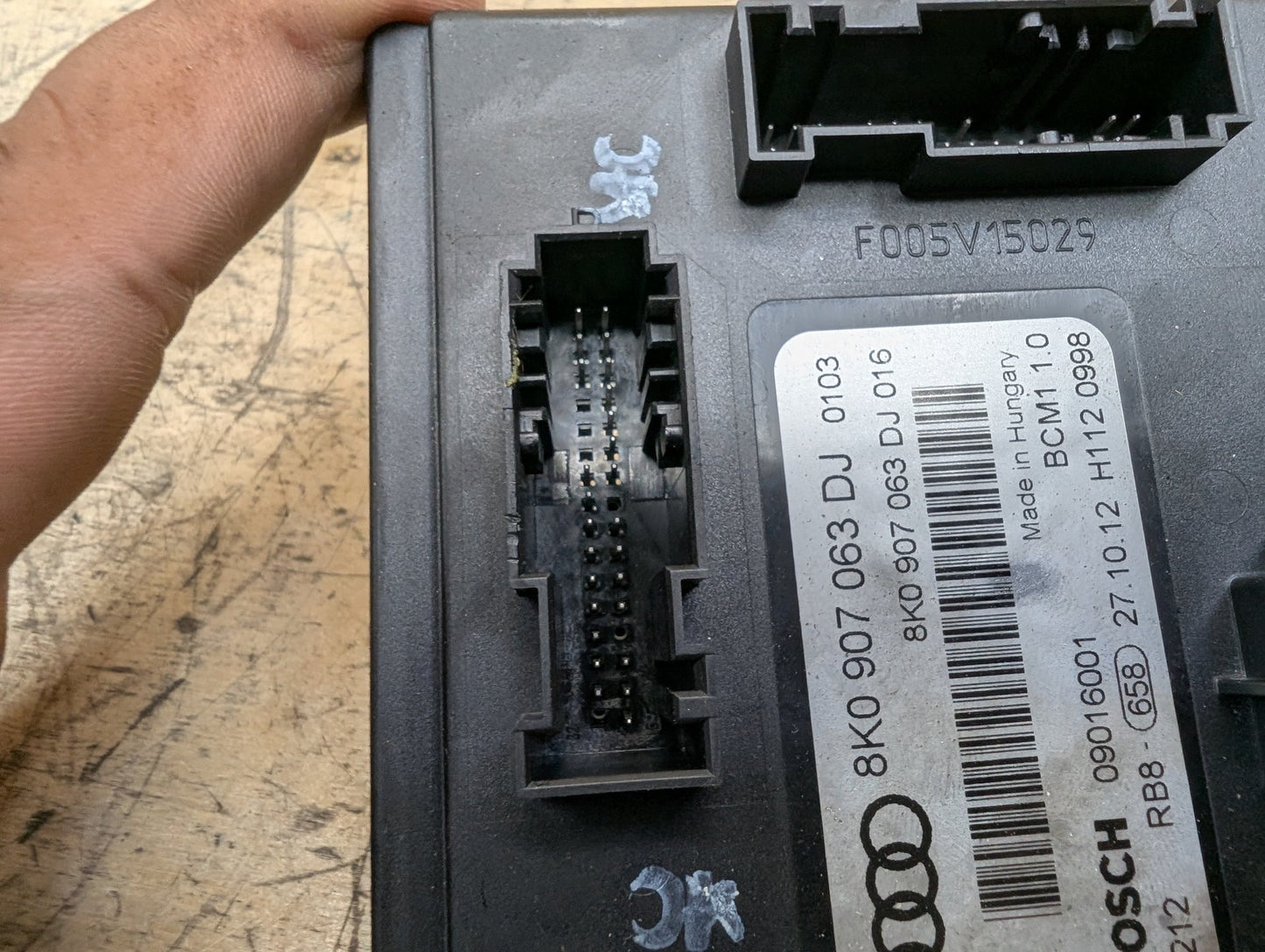 2011-2017 Audi RS5 8T BCM Body Control Module 8K0907063DJ OEM