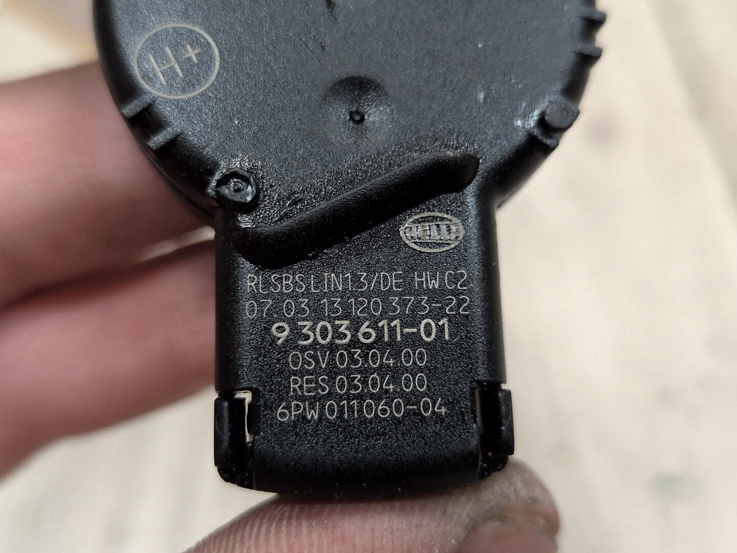 OEM BMW F01 F02 F04 F07 F10 F12 F13 F25 Windshield RLS Rain Light Solar Sensor