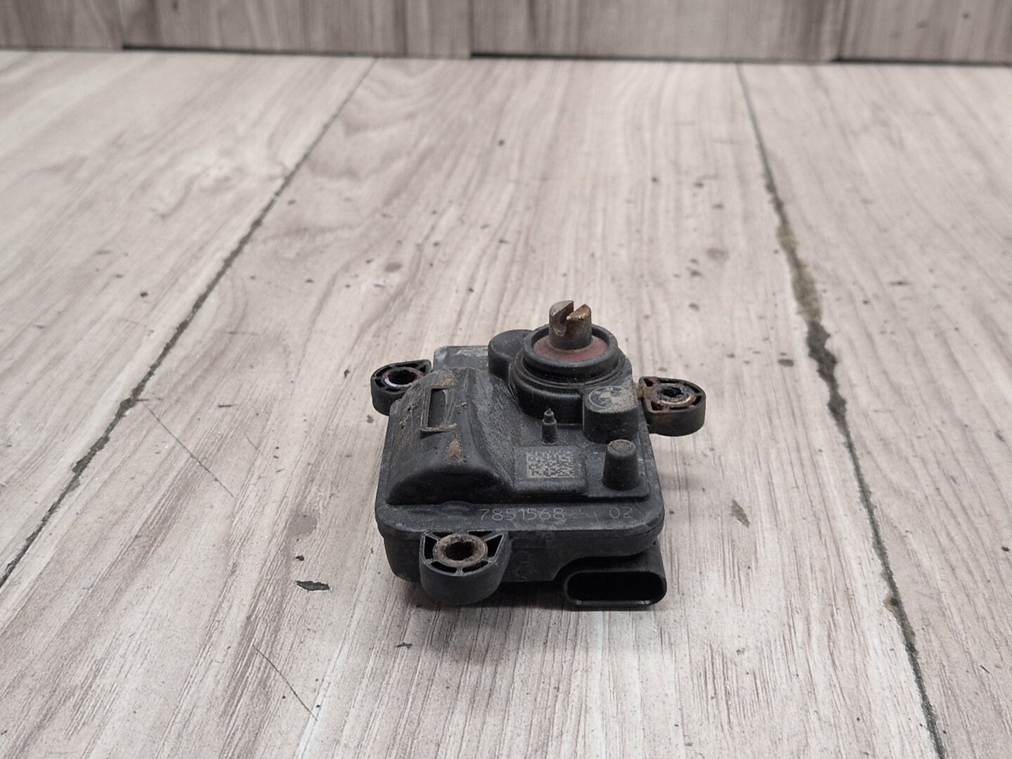 2015-2018 BMW X5 F85 Muffler Exhaust Flap Actuator 7851568