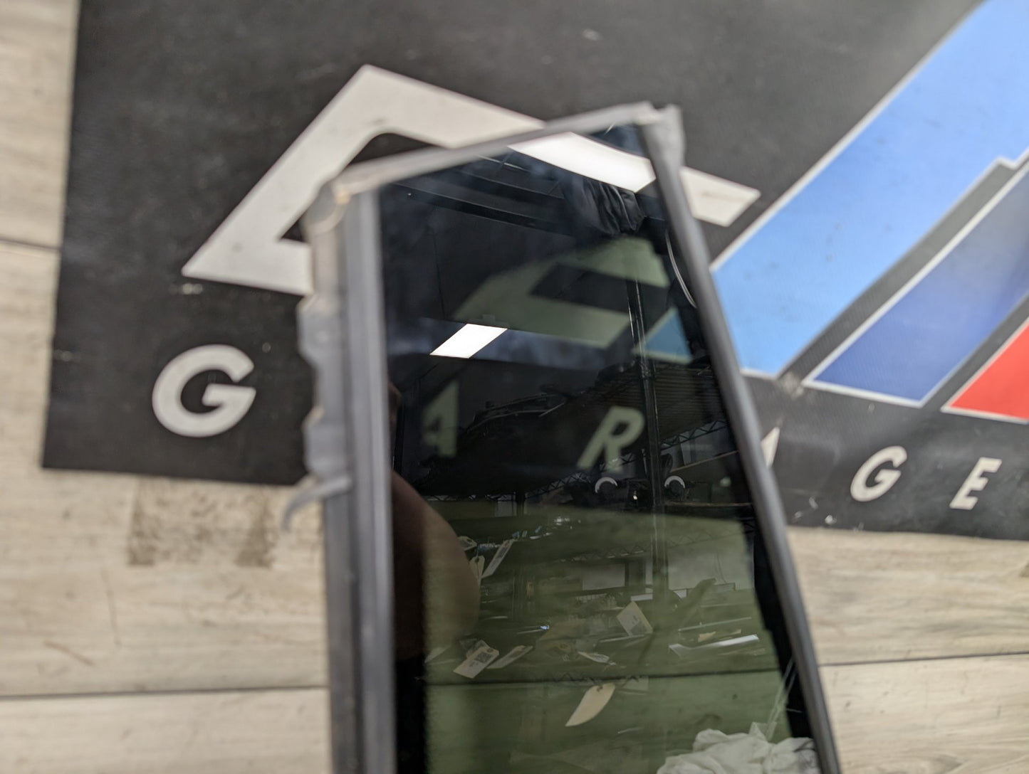 2018 - 2024 BMW X3 G01 Rear Left Driver Door Window Glass 7410056 B46B20O1