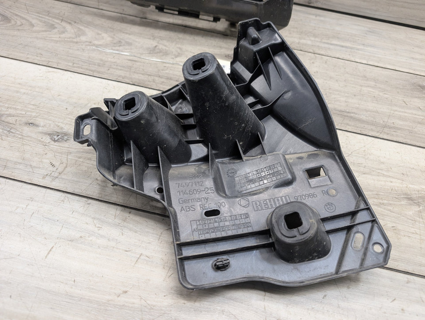 2021-2026 BMW 430i G22 Rear Right Passenger Bumper Support Brackets SET 7490726