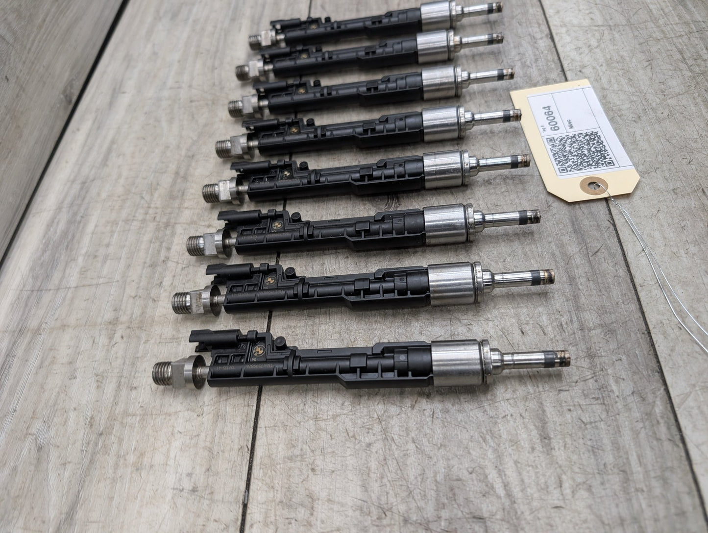 2009-2015 BMW 750Li F02 Engine Motor Fuel Injector SET 7599876