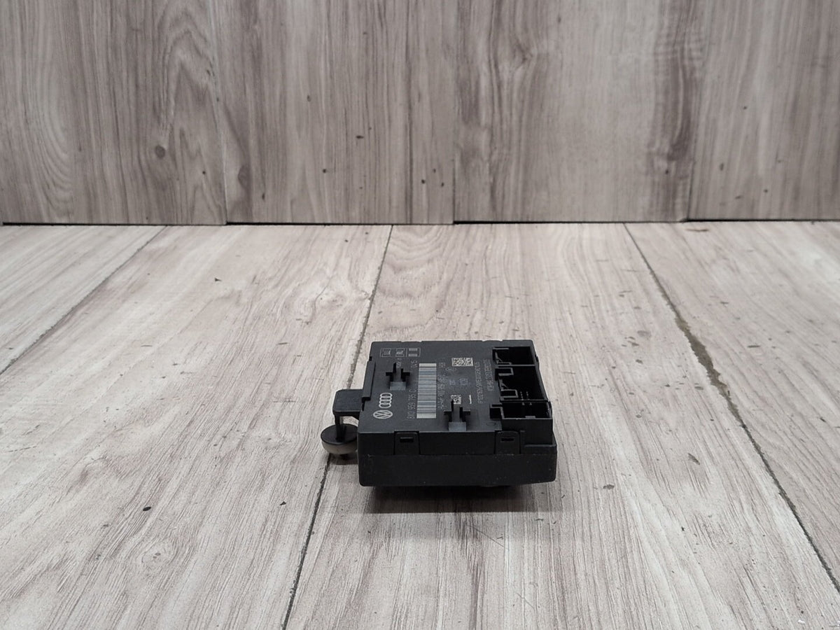 15-18 OEM Audi Q3 Rear Left or Right Window Door Control Module PN: 8X0959795C