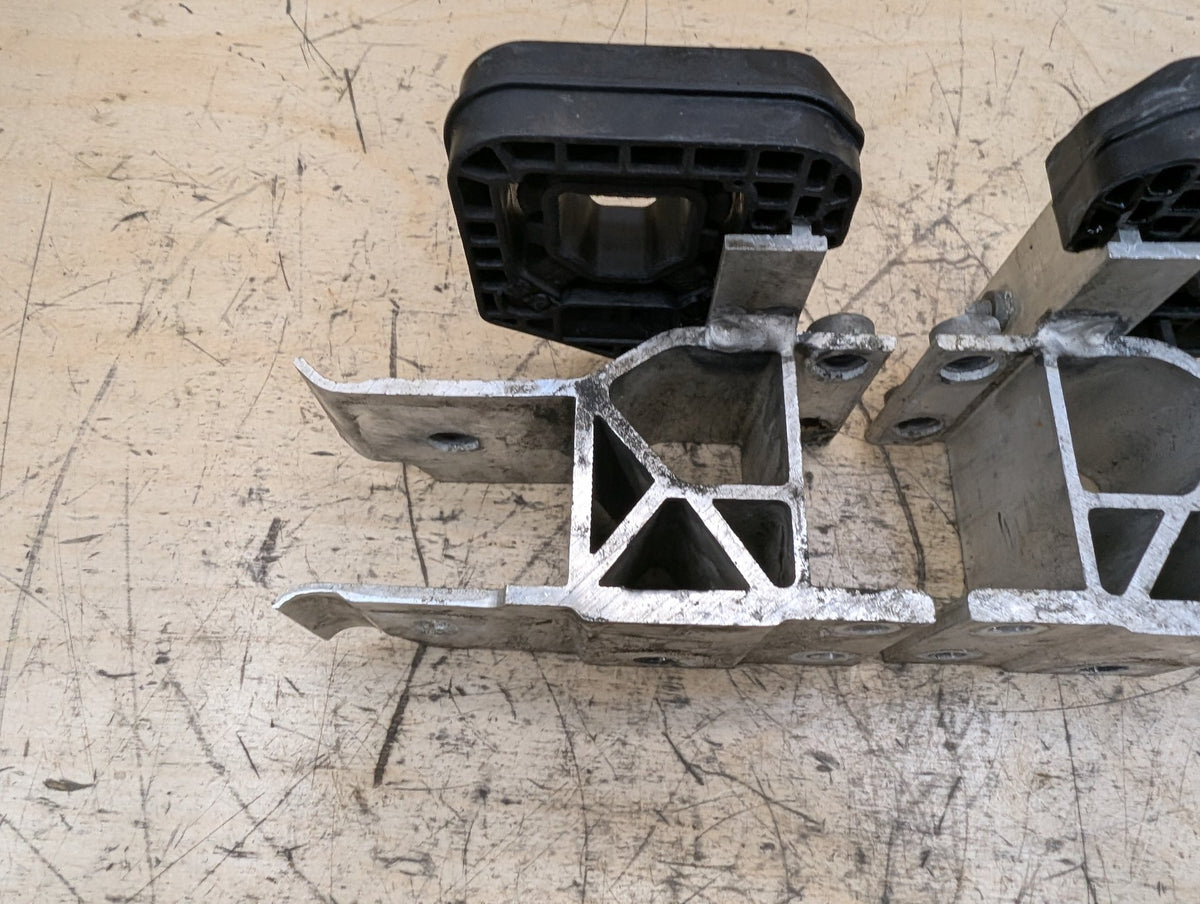 2019-2026 BMW X5 G05 Radiator Lower Mounting Brackets SET 8642753 OEM