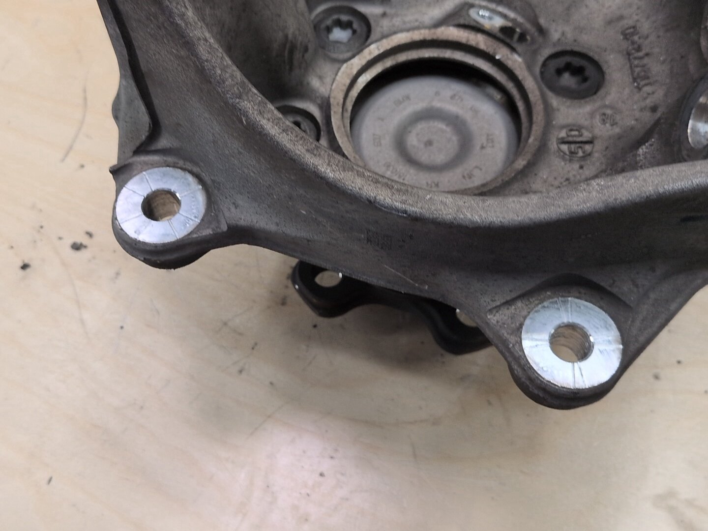 OEM BMW G01 G02 X3 X4 FRONT Left Driver Side Knuckle Spindle Wheel Hub Bearing