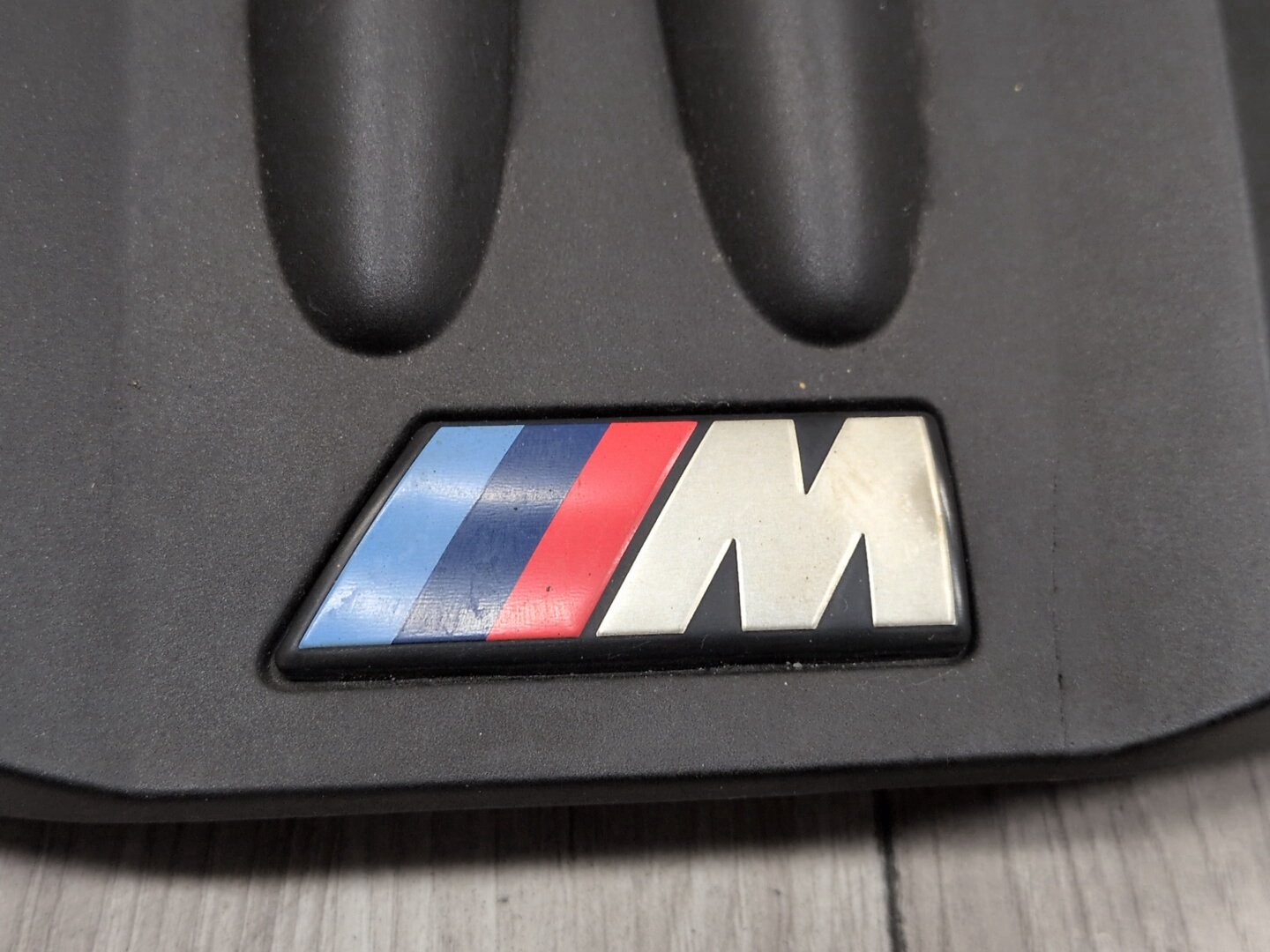 2012-2018 BMW F06 M6 Engine Cover 7843155