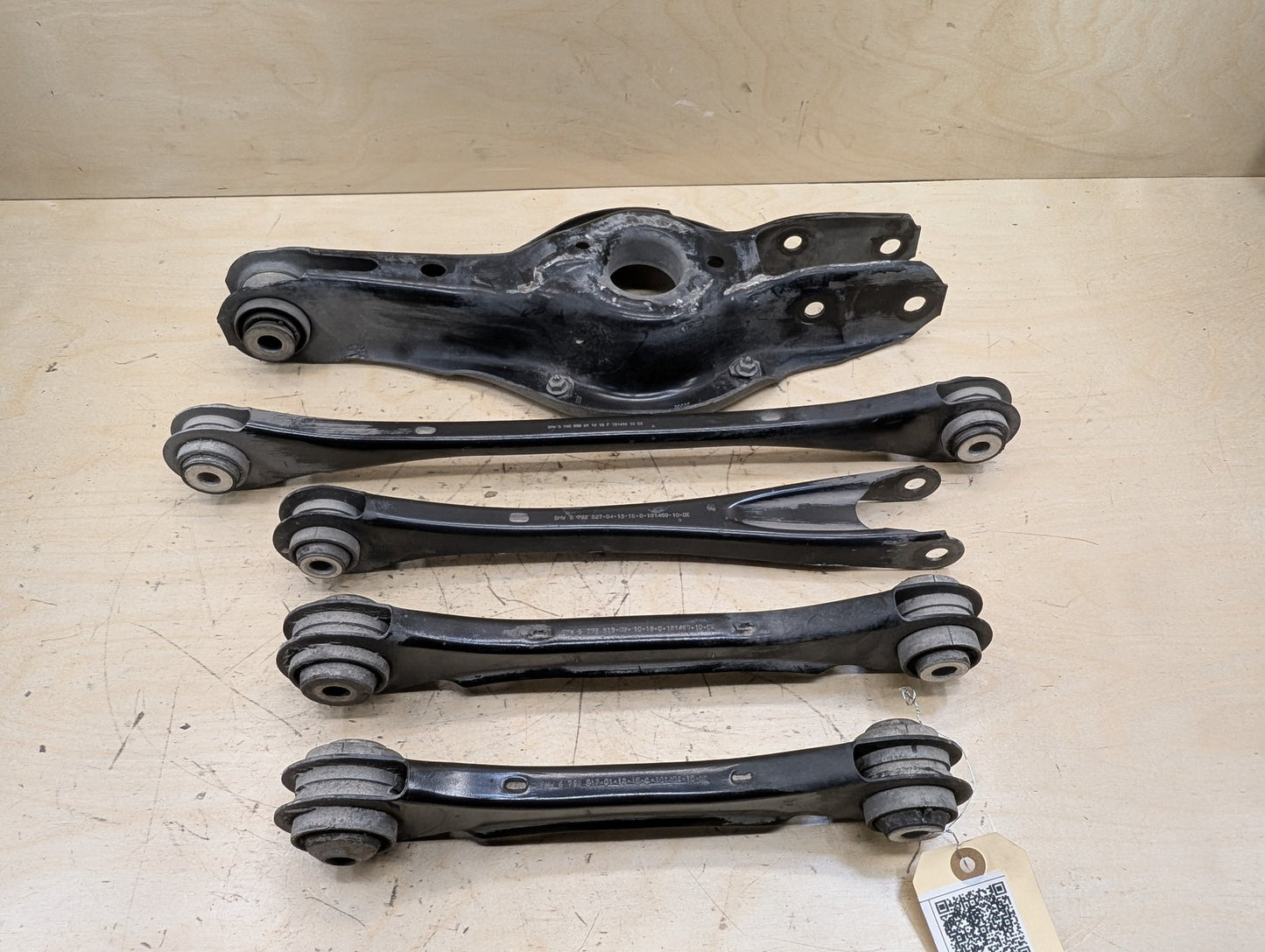 2012-2018 BMW 320i F30 Rear Right Passenger Control Arms SET 6792540