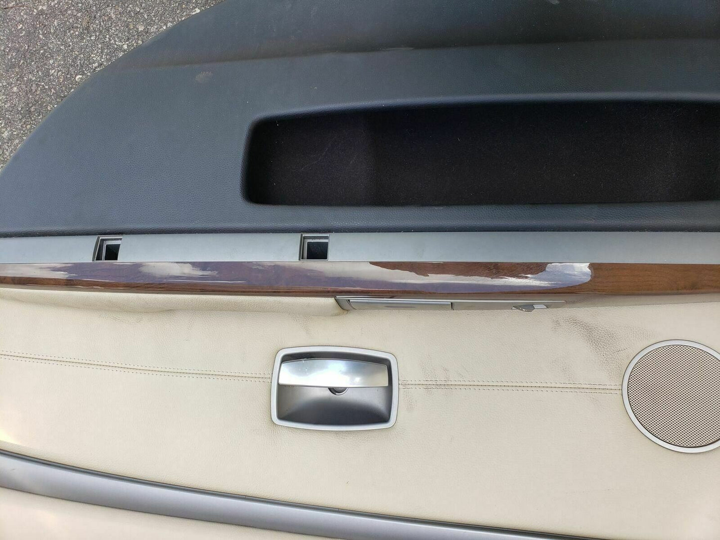 2007 BMW 750li Rocker Panel Passenger Side  E66 Series