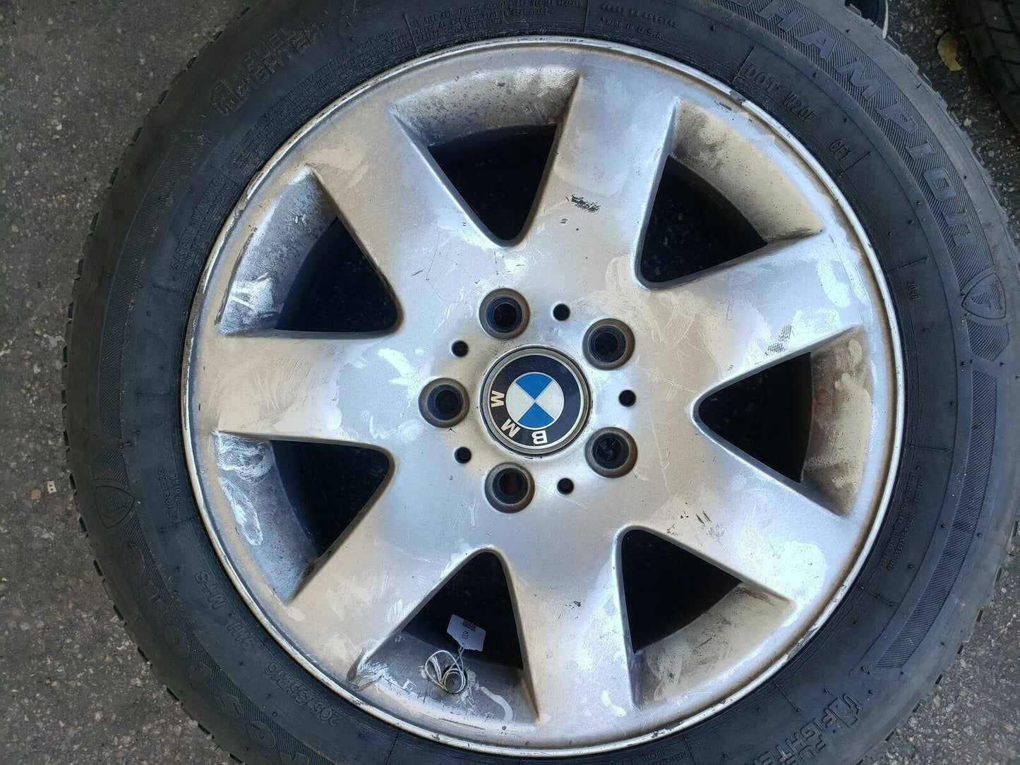 2003 BMW 325i Rims Wheels 1094498  Series 1547 7Jx16 112