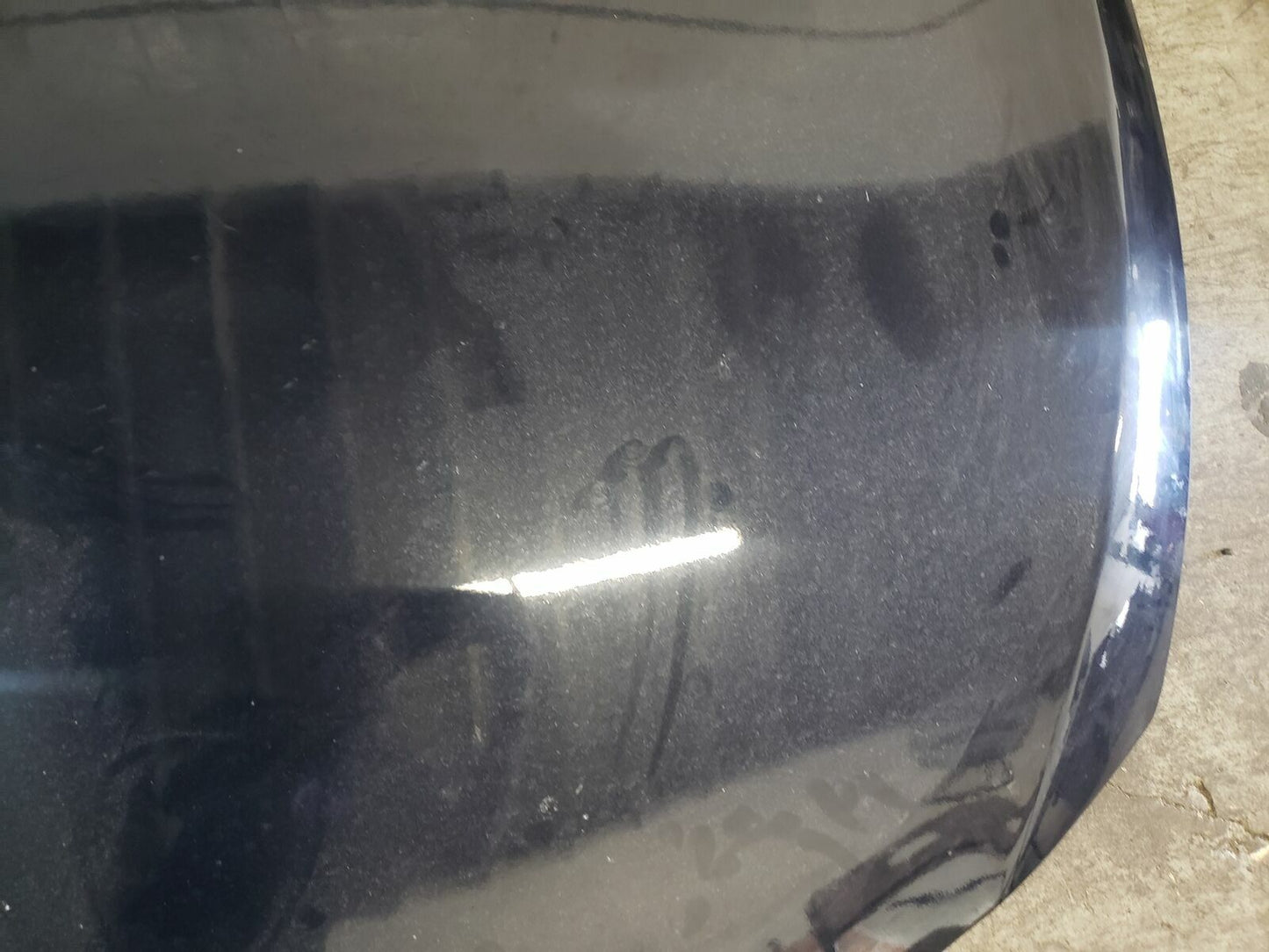 2007 BMW 650i Hood  E63 Series *Small dent