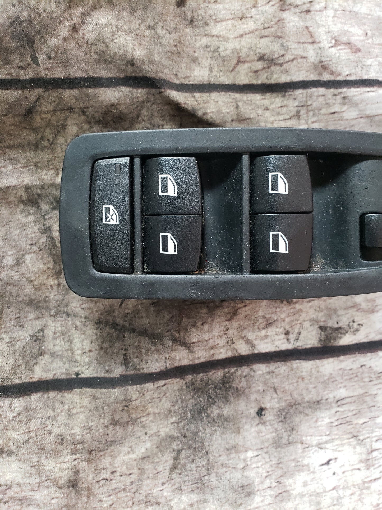 BMW 12-15 F30 320i Front Left Door Window Switch Pre LCI