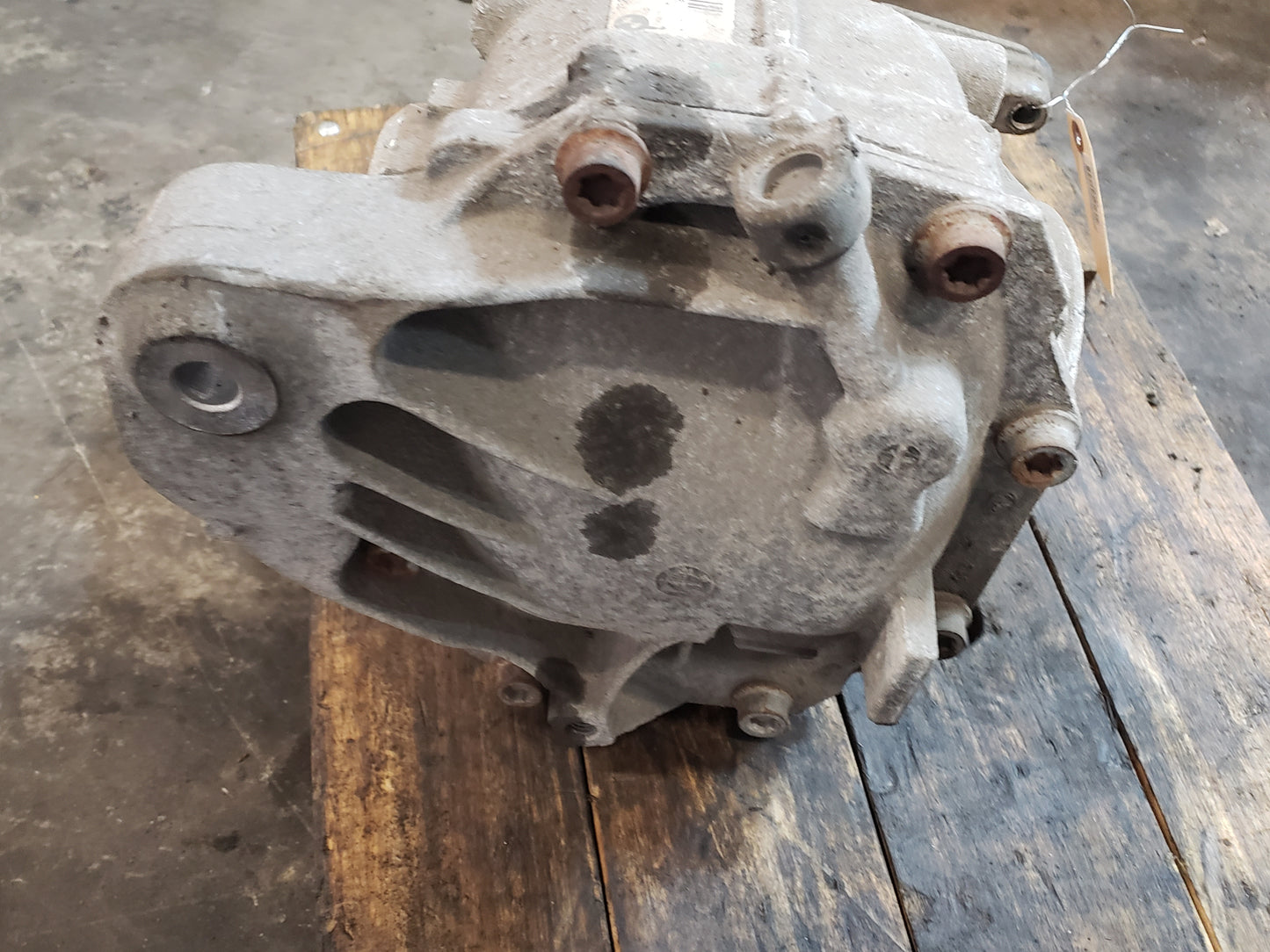 BMW 14-16 F10 535xi Awd Rear Differential Carrier LCI