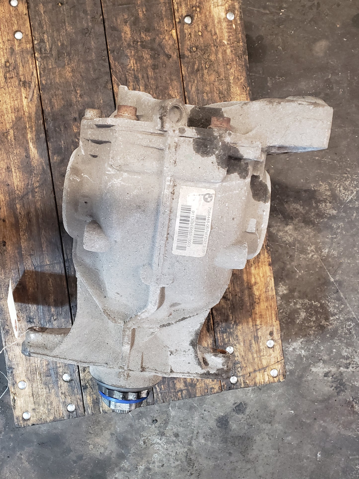 BMW 14-16 F10 535xi Awd Rear Differential Carrier LCI