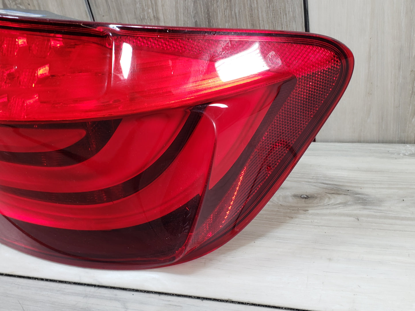 BMW 11-13 F10 535I Rear Right Passenger Side Outer Taillight Taillamp Pre LCI