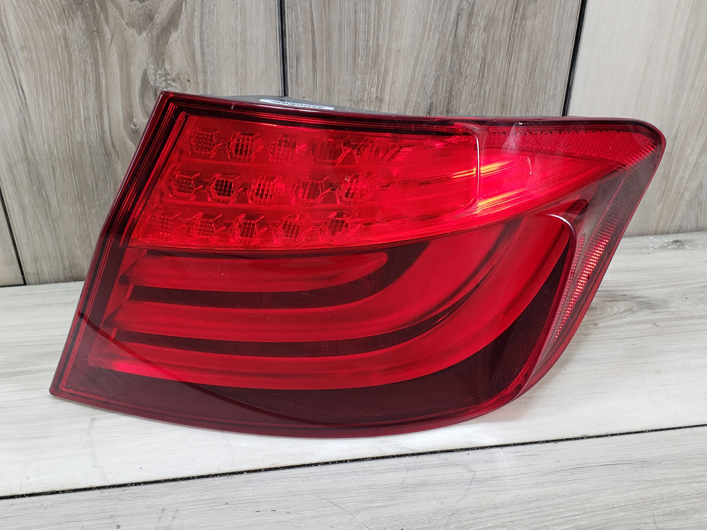 BMW 11-13 F10 535I Rear Right Passenger Side Outer Taillight Taillamp Pre LCI