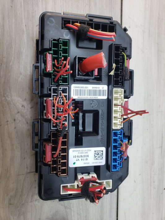 BMW 12-15 F80 M3 Front Power Distribution Fuse Relay Box Pre LCI