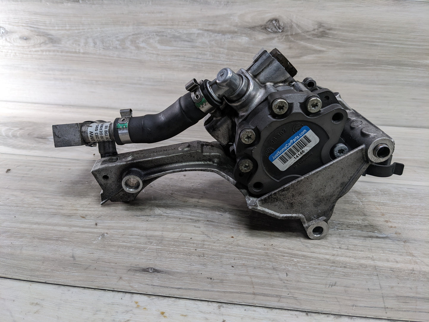 BMW 07-10 E93 M3 Power Steering Fluid Pump Pre LCI