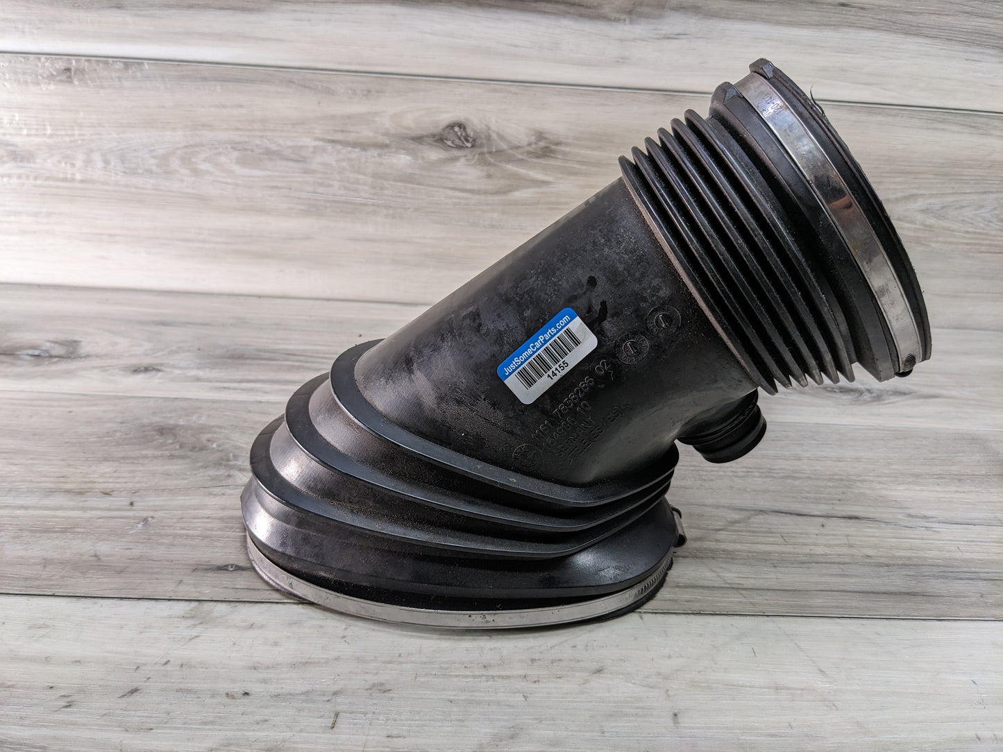 BMW 07-10 E93 M3 Engine Air intake Rubber Boot Airbox Tube Duct Pre LCI