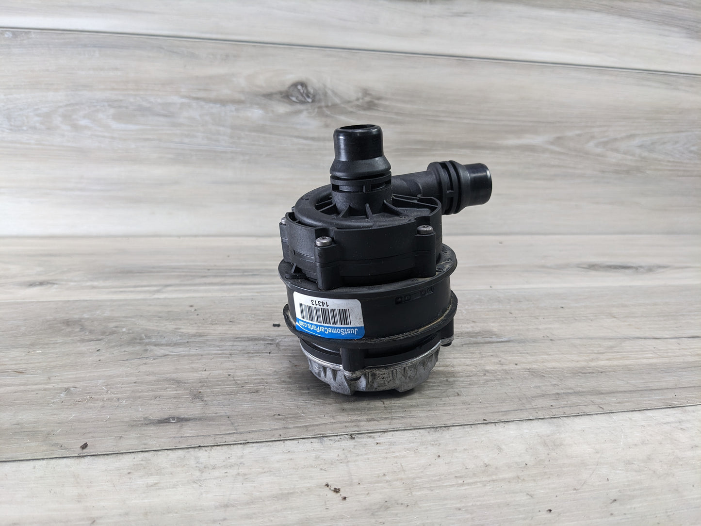 BMW 18-20 F22 M240xi Auxiliary Electric Water Pump LCI