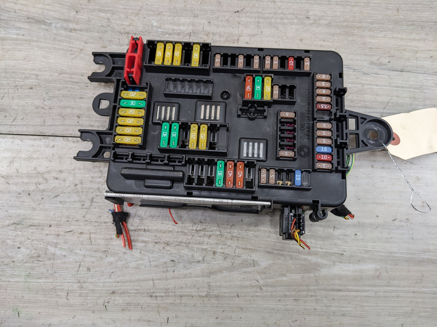 14-19 OEM BMW F22 F30 F32 F85 M2 M3 M4 X5 X6 Rear Power Distribution Fuse Box