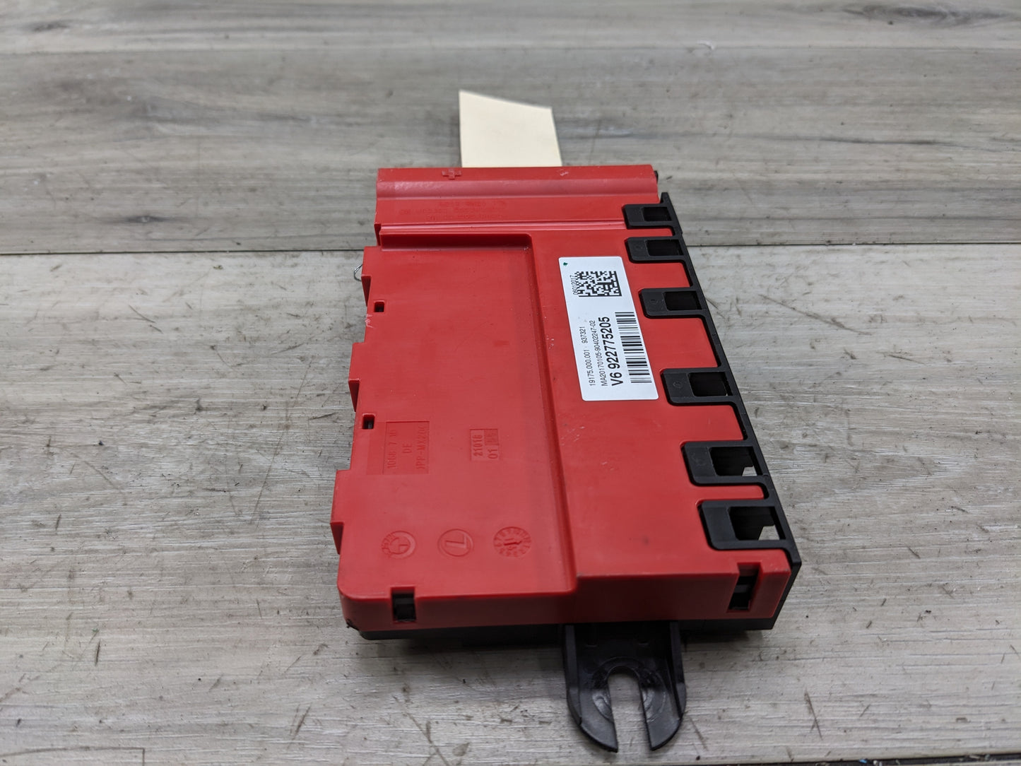 11-19 OEM BMW F22 F23 F30 F32 F36 F80 F82 F87 Positive Battery Power Fuse Box