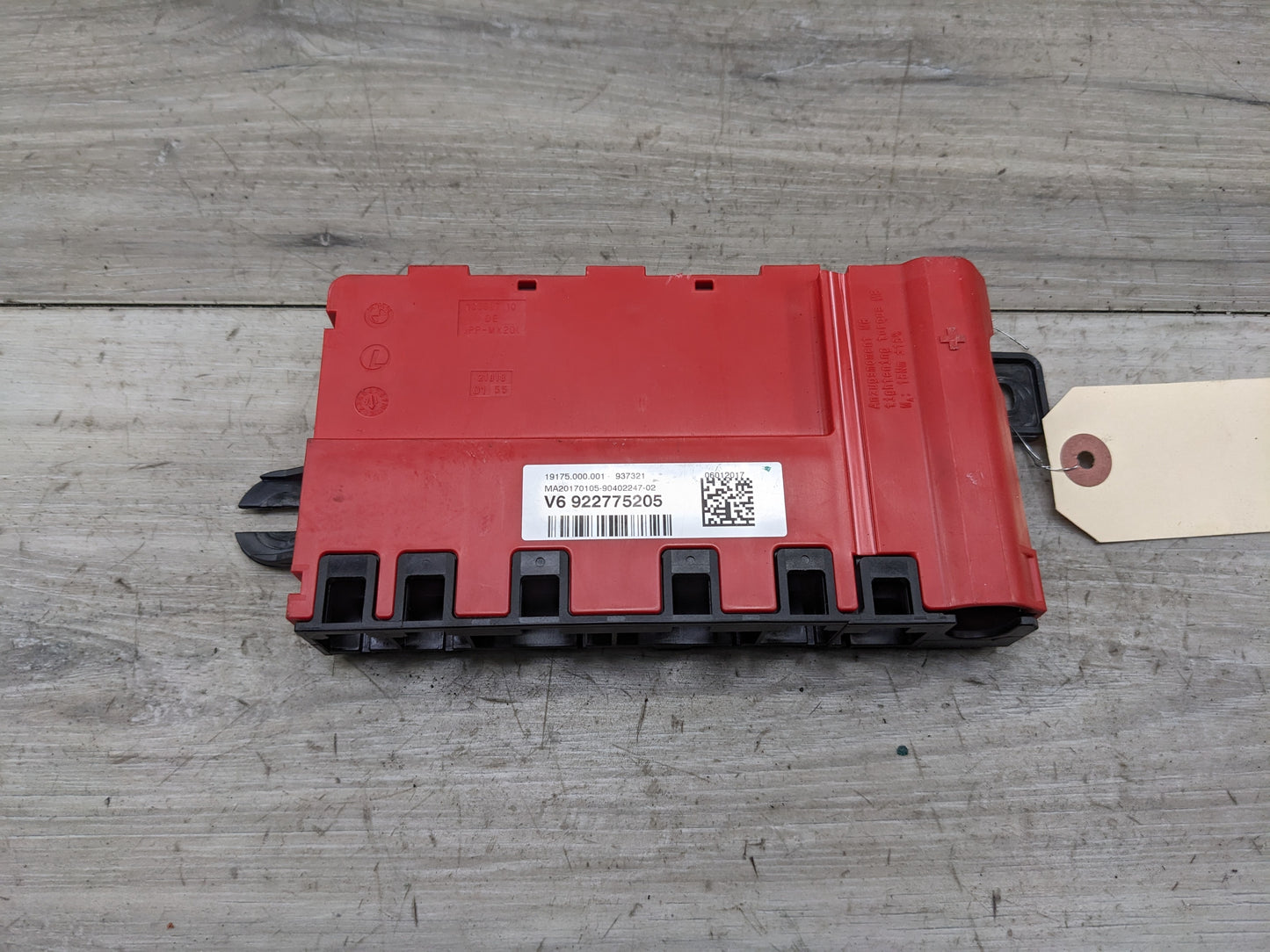 11-19 OEM BMW F22 F23 F30 F32 F36 F80 F82 F87 Positive Battery Power Fuse Box