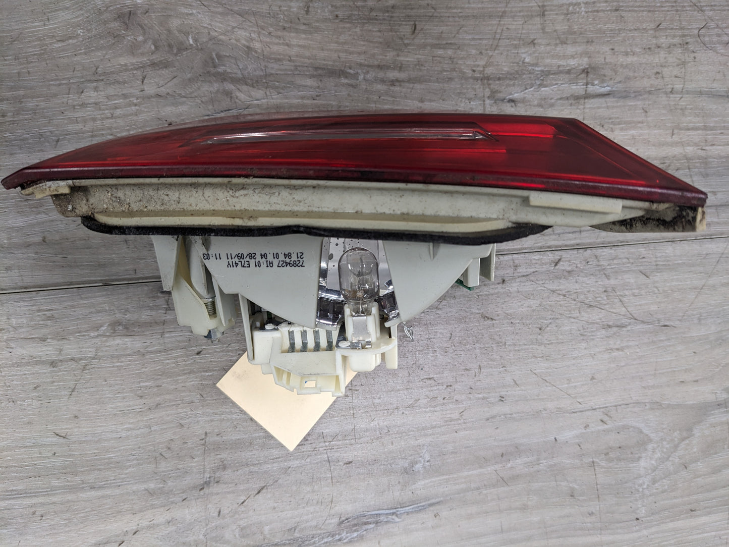 09-11 OEM BMW E90 LCI Sedan Rear Left Driver Side Inner Tail Light Trunk Lid