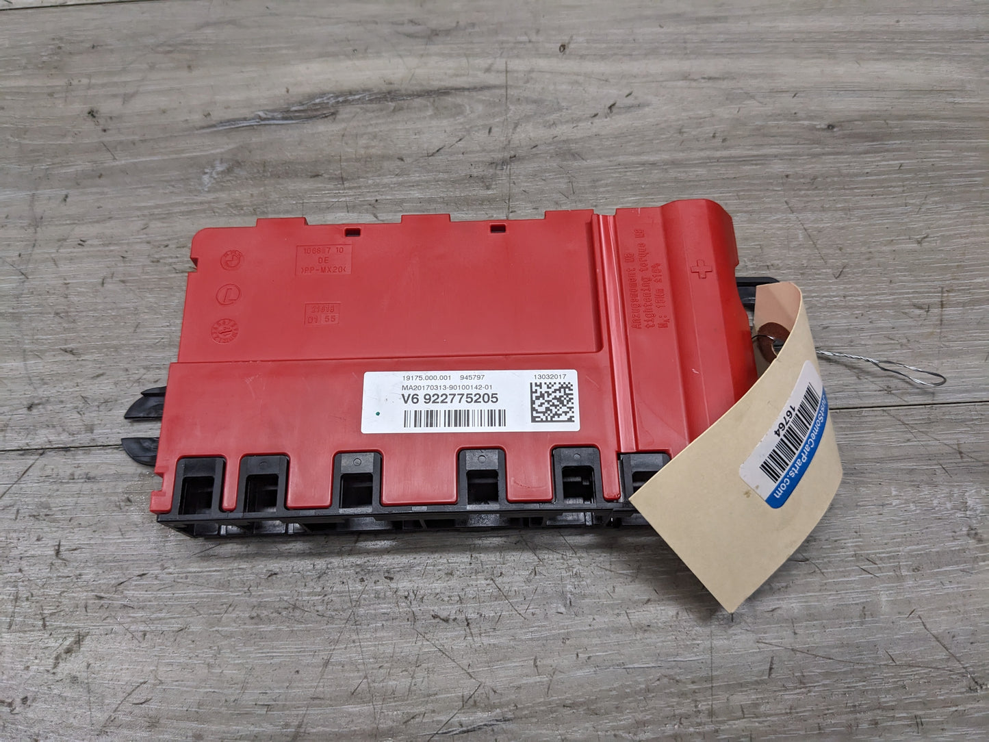 11-19 OEM BMW F22 F23 F30 F32 F36 F80 F82 F87 Positive Battery Power Fuse Box