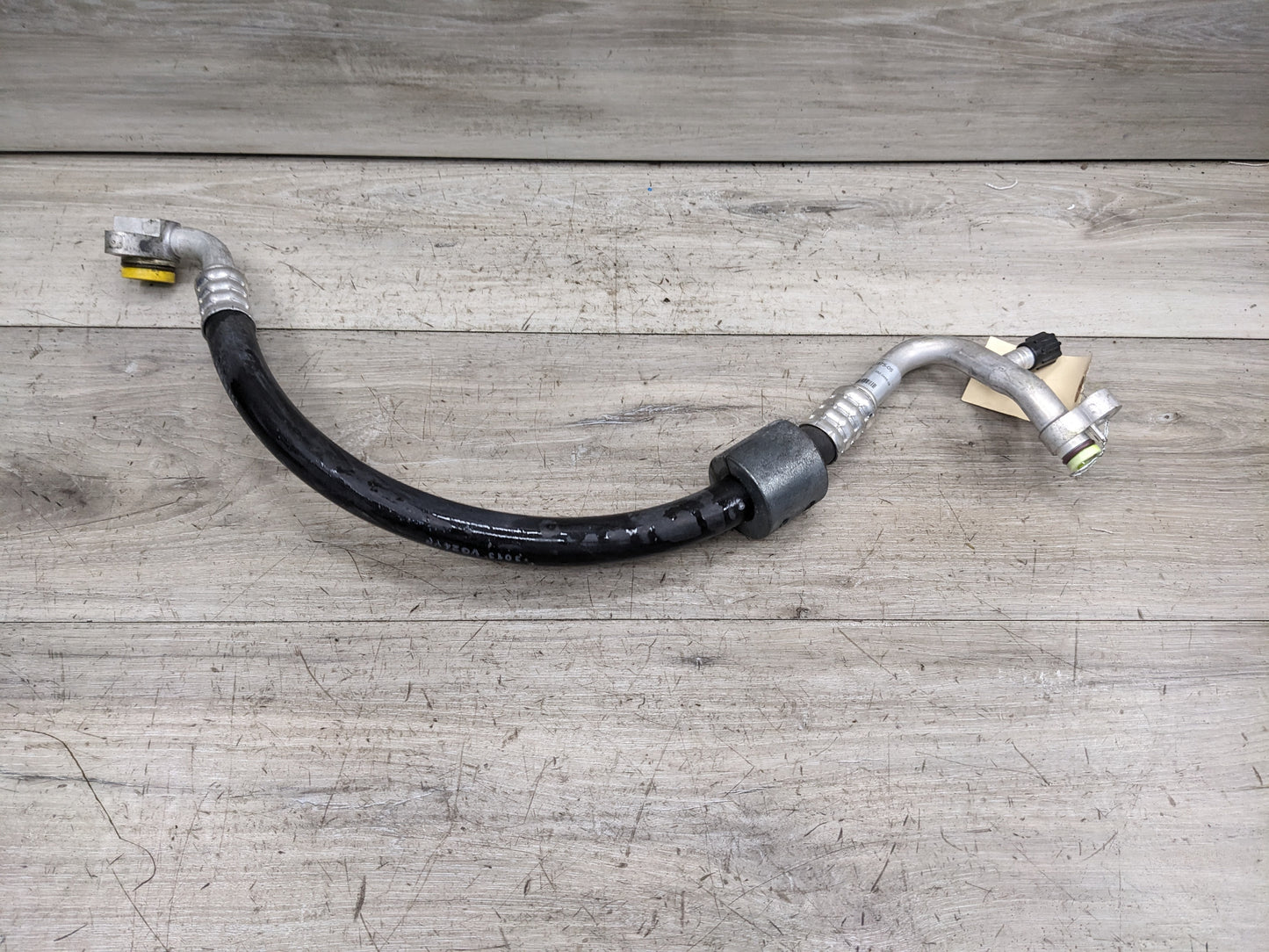 12-18 OEM BMW F22 F23 F30 F32 F33 F36 Air Condenser Pressure Suction Hose