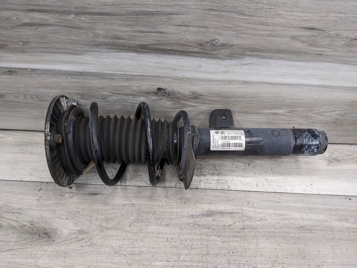 13-16 OEM BMW F33 428xi AWD Front Passenger Suspension Strut Absorber Spring