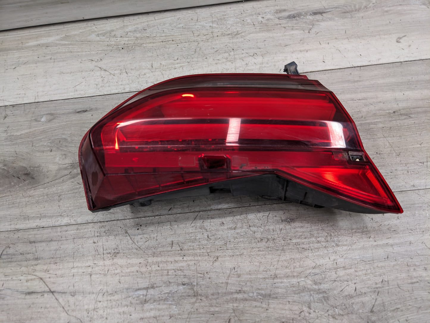 16-18 OEM BMW G11 G12 740 750 Rear Left Driver Side LED Inner Stop Tail Light