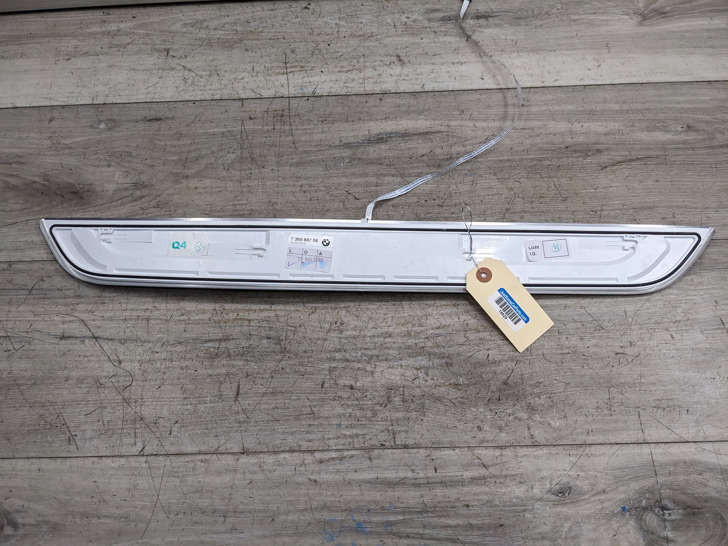 16-19 OEM BMW G11 G12 Rear Left Driver Side Door Sills Illuminated Entry Panel