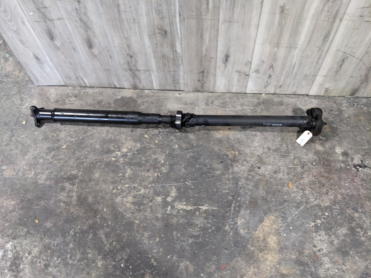 09-18 OEM BMW F06 F10 Automatic Rear Drive Shaft Driveshaft L=1629MM