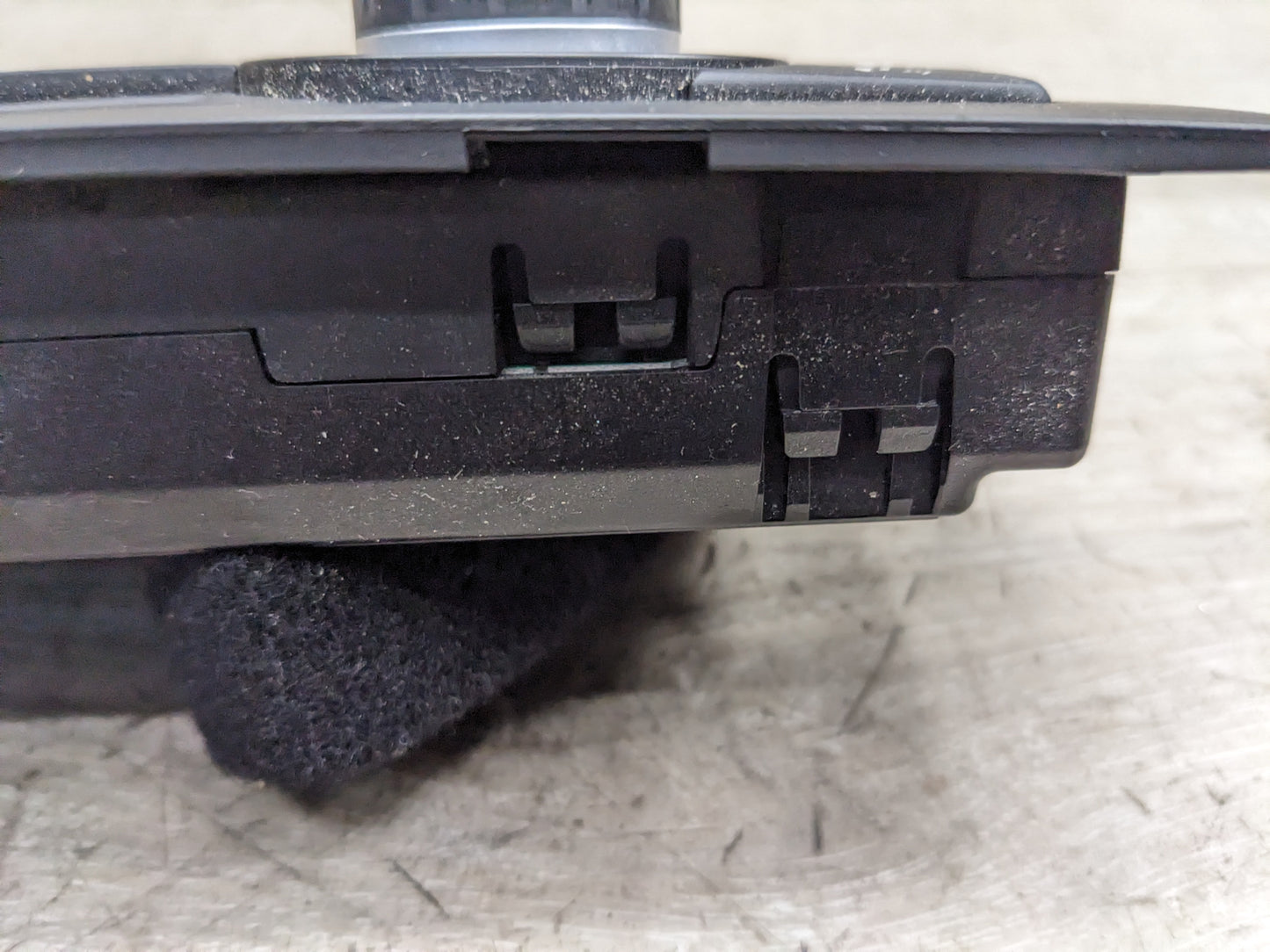 06-11 OEM BMW E90 E92 E93 M3 AC A/C Heater Climate Control Switch Panel Trim