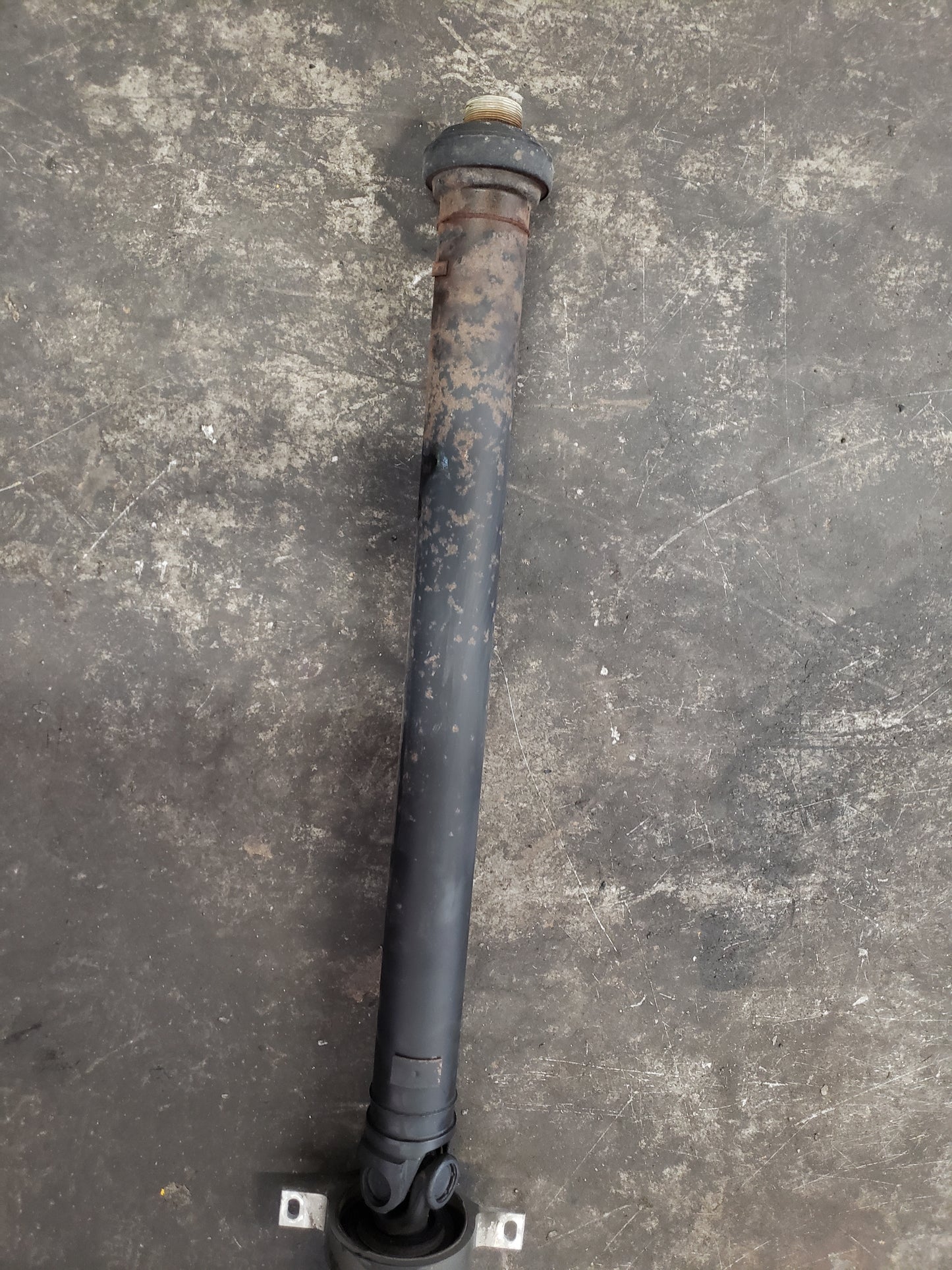 BMW 11-13 E92 Auto Transmission Driveshaft Propeller Rear LCI