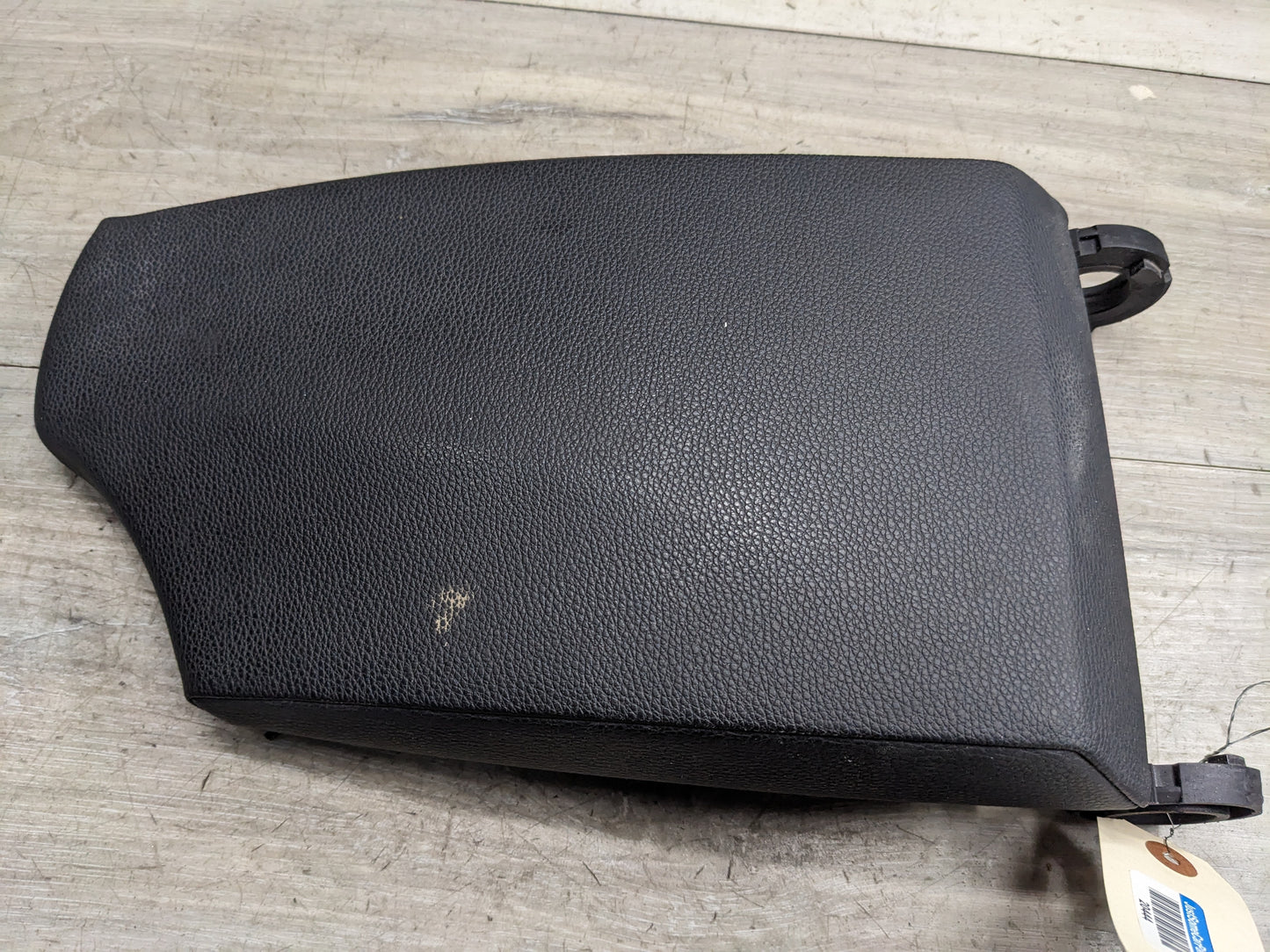 08-13 OEM BMW E88 E82 Center Console Armrest Tray BLACK Leather*