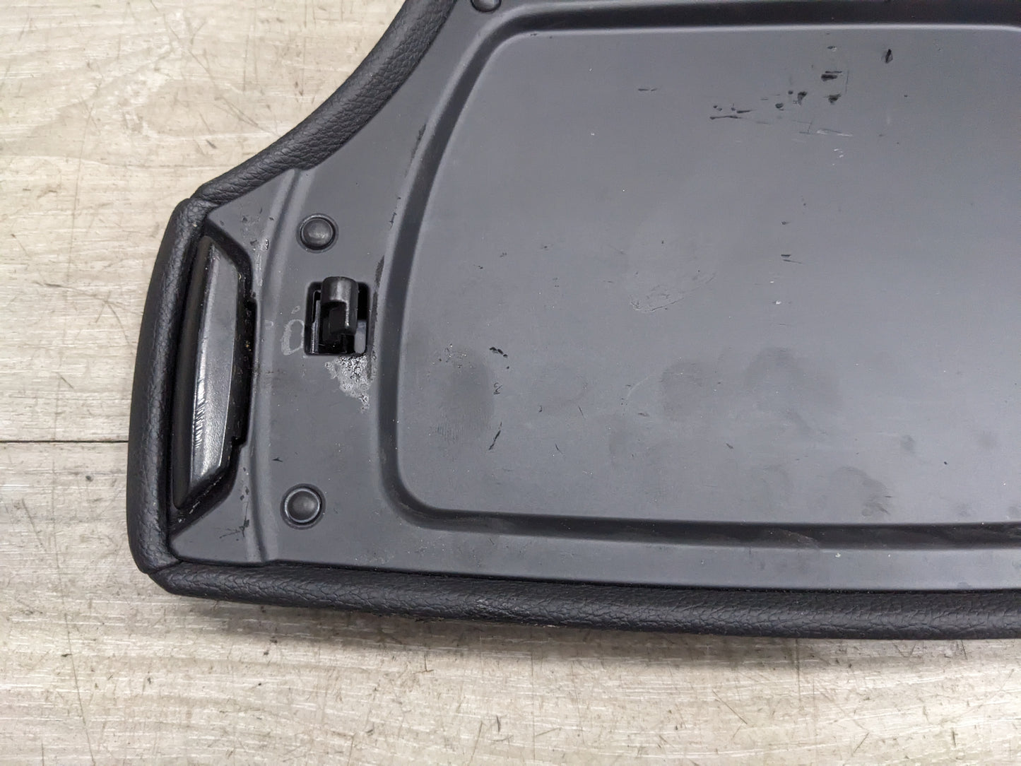 08-13 OEM BMW E88 E82 Center Console Armrest Tray BLACK Leather*