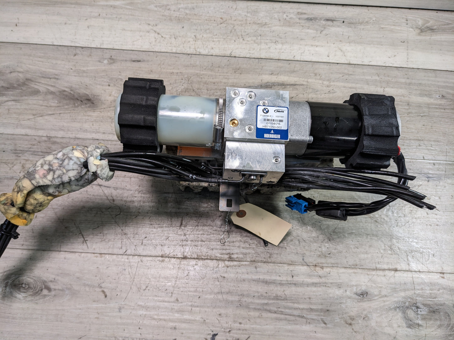 07-13 OEM BMW E93 M3 328 335 Convertible Hardtop Roof Pump Hydraulic Motor Unit